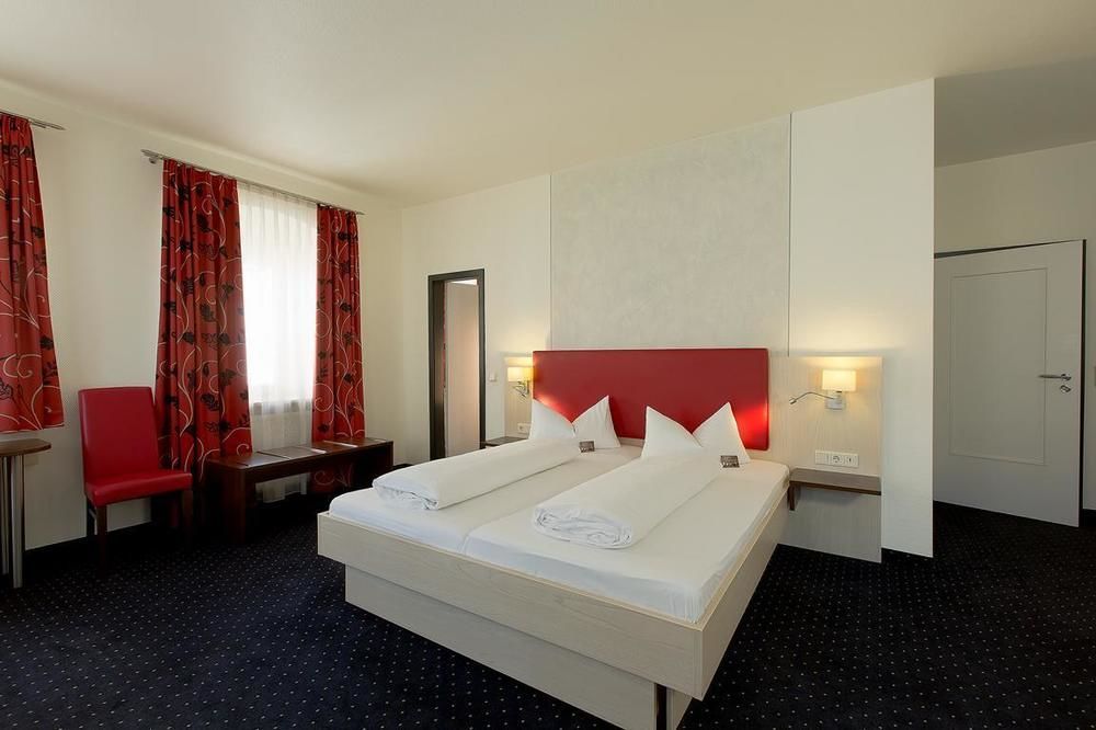 Hotel Am Markt Greding Kültér fotó